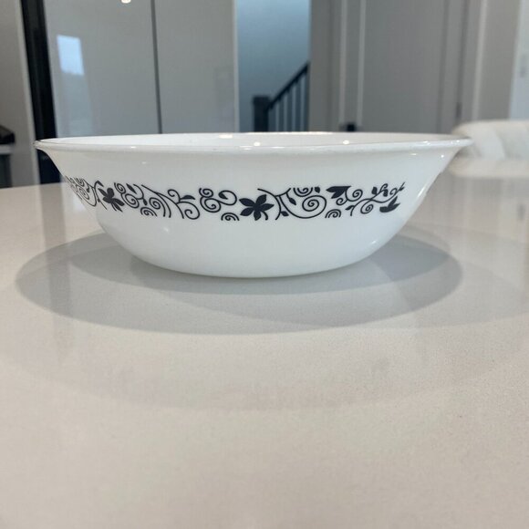 Vintage Corning Ware Corelle Black Winding Gate Pattern Vegetable Serving Dish - Picture 5 of 10